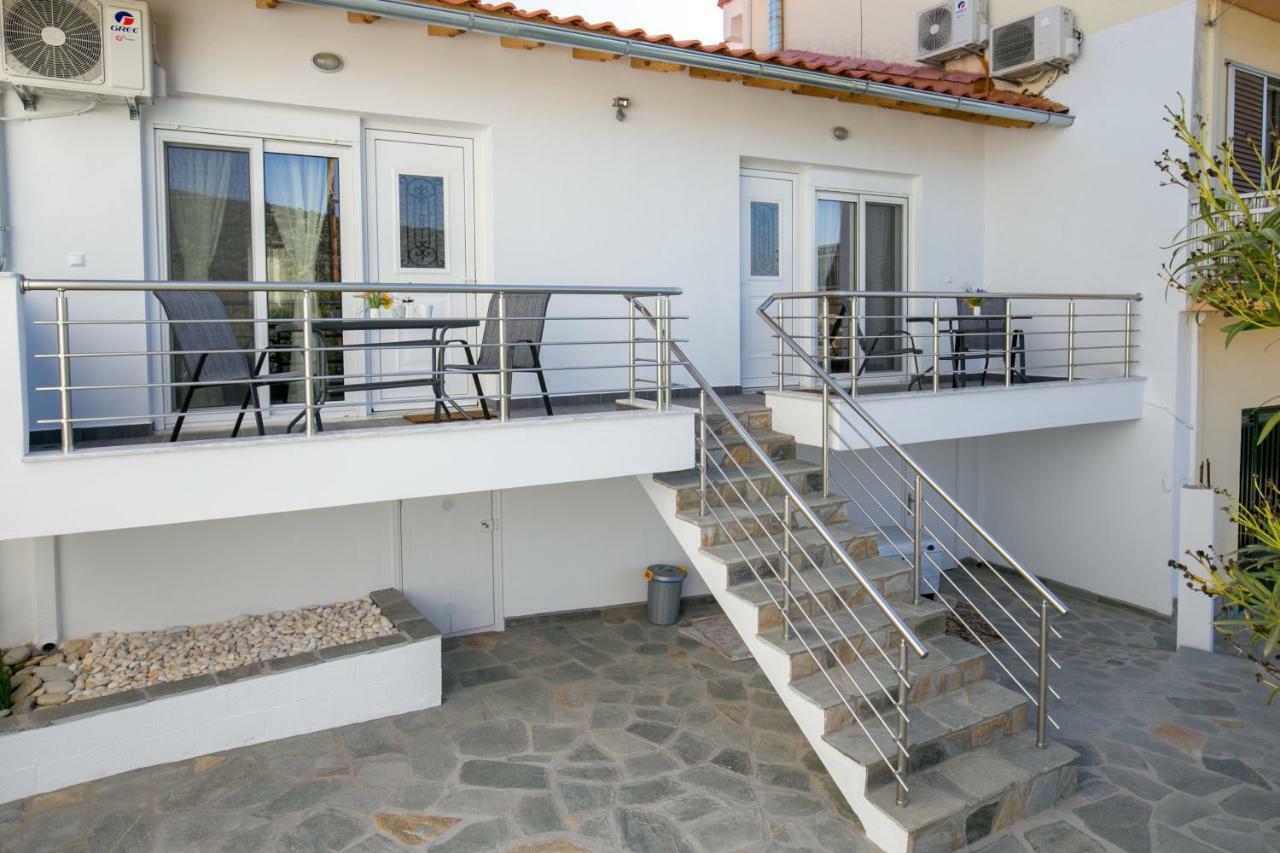 Doukas & Apartmán